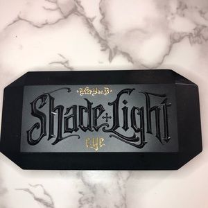 Kat Von D eyeshadow palette